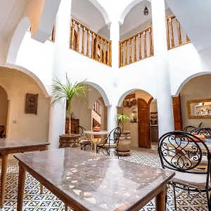D'ar Ganne By Carole Bed and breakfast